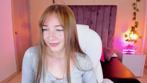 Dahlia online show from 09.15.25