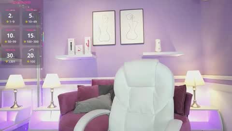 Snapshot of dahliagraey chatting on 09.22.25 Dahlia Grey online show from 09.22.25