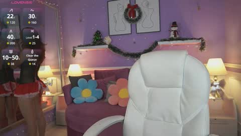 Snapshot of dahliagraey chatting on 12.05.25 Dahlia Grey online show from 12.05.25