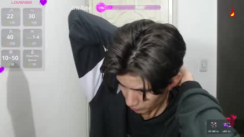 Snapshot of dahliarios chatting on 12.27.24 lorena online show from 12.27.24