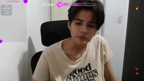 Snapshot of dahliarios chatting on 01.12.25 lorena online show from 01.12.25