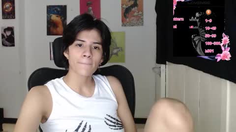 Snapshot of dahliarios chatting on 11.03.25 lorena online show from 11.03.25