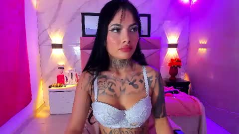 diosa dhaly online show from 07.28.26