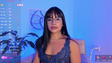  Dahnia  online show from 01.30.25