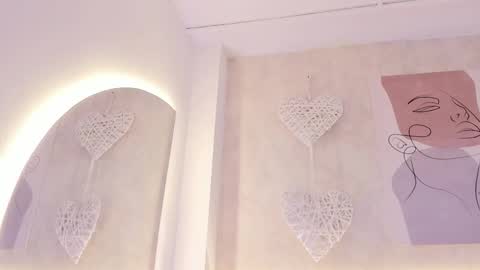 Snapshot of daiana_curly chatting on 10.26.25 Daiana online show from 10.26.25