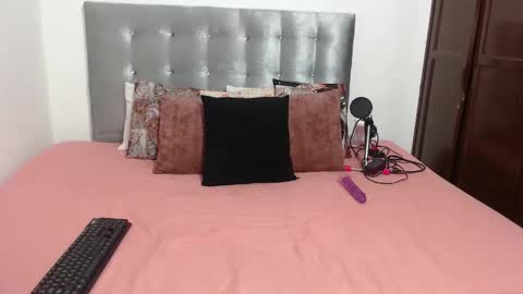 Daiisha.. online show from 09.21.25