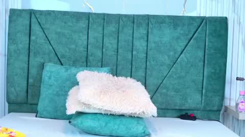 Juls online show from 05.30.26