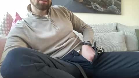 Snapshot of dailybully chatting on 03.22.26 Your daily dose online show from 03.22.26