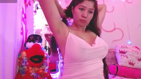 Snapshot of daina_flower chatting on 08.04.26 DAINA online show from 08.04.26