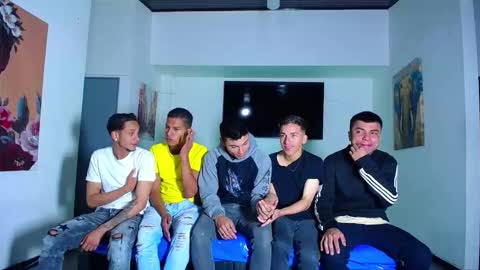 Snapshot of daiquirie chatting on 09.12.25 daiquirie online show from 09.12.25