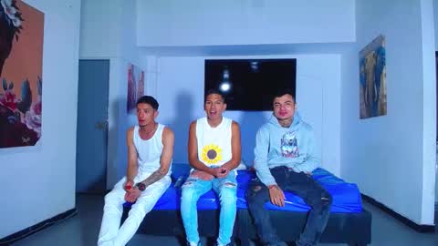 Snapshot of daiquirie chatting on 09.20.25 daiquirie online show from 09.20.25