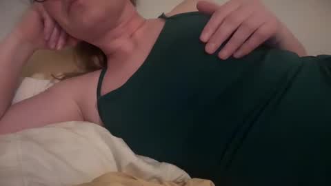 Snapshot of dairystation chatting on 02.21.25 Mx Mommy Moo online show from 02.21.25