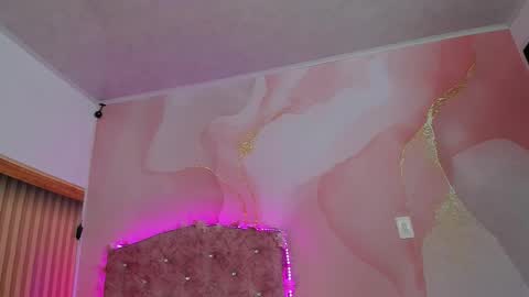 Snapshot of daisy__rose chatting on 09.23.25 Dai online show from 09.23.25