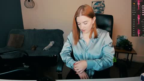 Little Di online show from 12.02.24