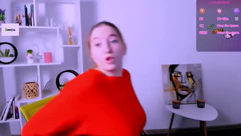 Little Di online show from 11.17.25