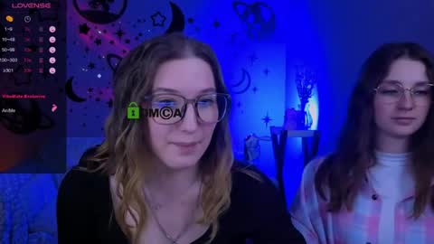 Snapshot of daisy_candy chatting on 04.22.26 Little Di online show from 04.22.26