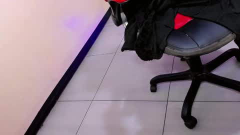 daisy_jonexxx22 online show from 05.01.26