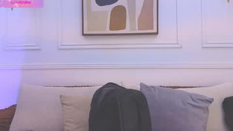 Daisy Price online show from 03.12.26