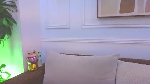 Daisy Price online show from 07.28.26