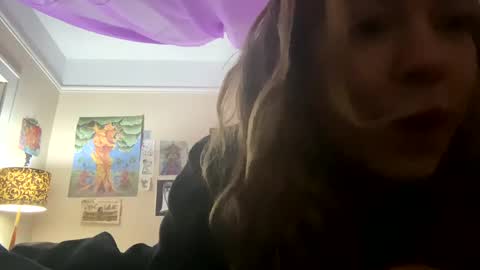 Snapshot of daisybaby699 chatting on 12.18.24 DaisyB3 online show from 12.18.24