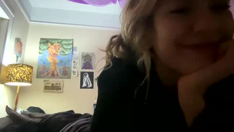 Snapshot of daisybaby699 chatting on 12.28.24 DaisyB3 online show from 12.28.24