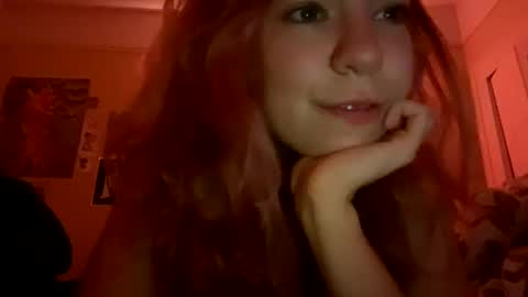 Snapshot of daisybaby699 chatting on 01.19.25 DaisyB3 online show from 01.19.25