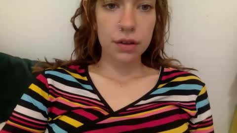 Snapshot of daisybaby699 chatting on 10.25.25 DaisyB3 online show from 10.25.25