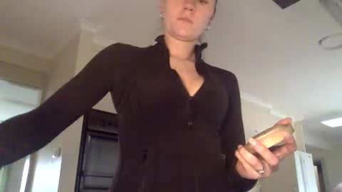 Snapshot of daisycollins1111 chatting on 05.28.26 Daisy online show from 05.28.26