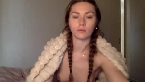 Snapshot of daisycollins1111 chatting on 05.30.26 Daisy online show from 05.30.26