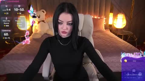 daisydelight_ online show from 03.12.25