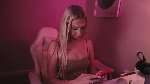 daisy online show from 12.21.25