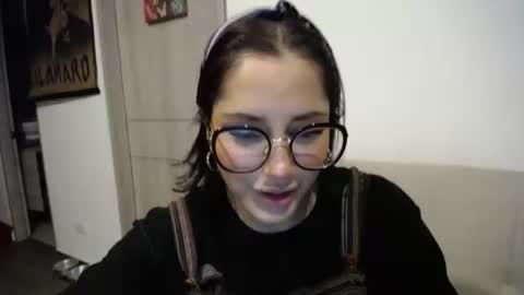 IG  dakotasofiaa online show from 01.24.25