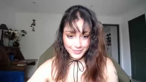 IG  dakotasofiaa online show from 06.03.26