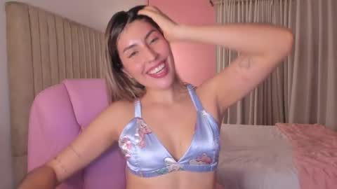 Snapshot of dakota_clark chatting on 10.22.25 Helloo HAPPY NEW YEAR Ill be back soon online show from 10.22.25