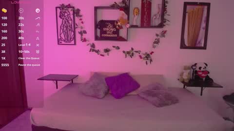 Caroliina online show from 03.17.26