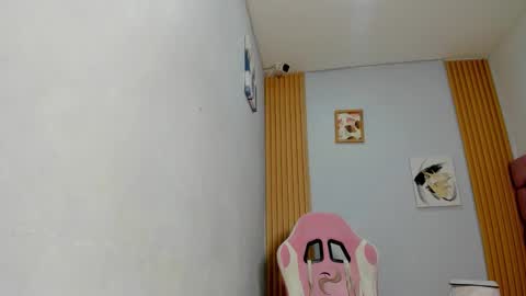 dakota_x18 online show from 10.29.25