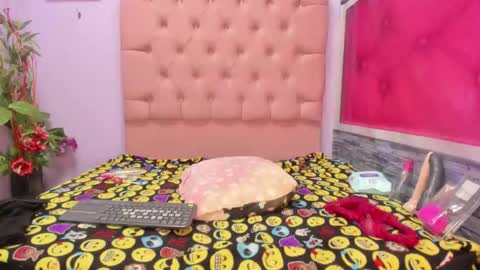 Mariana online show from 11.14.25