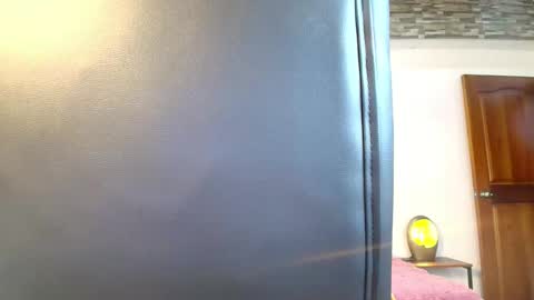 dakotarobbins_ online show from 01.24.25