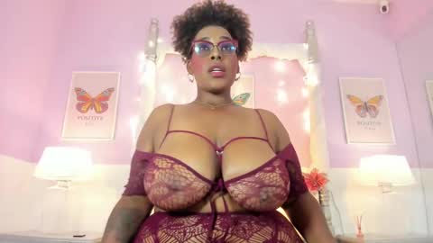 Snapshot of dakotasexshow2 chatting on 02.21.25 Dakota Sex Show online show from 02.21.25