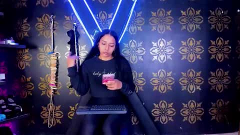  dakotha      online show from 03.04.26