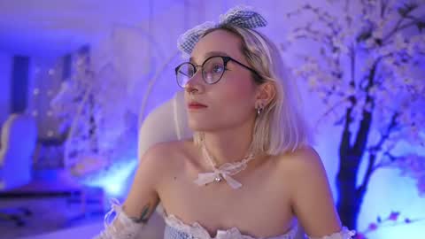 Dalahia Rush online show from 02.25.25