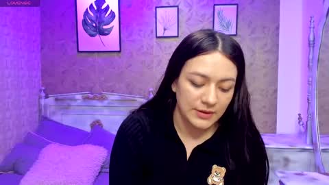 Snapshot of dali_collin chatting on 05.22.26 dali_collin online show from 05.22.26