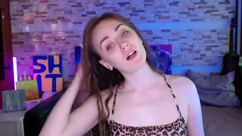 Dalia  online show from 06.21.26