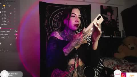 dalia_vorhees online show from 03.03.25