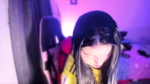 Dalia April online show from 06.17.26