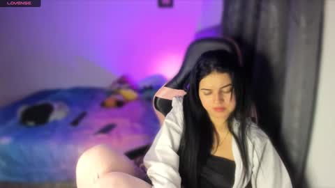Dalia April online show from 06.24.26
