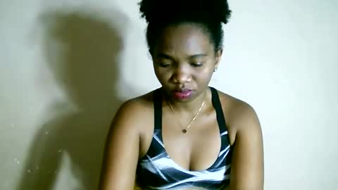 Snapshot of daliabella chatting on 11.12.25 daliabella online show from 11.12.25