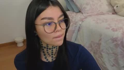 Snapshot of daliapunkt chatting on 03.04.26 Dalia online show from 03.04.26