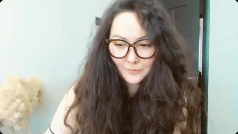 Snapshot of dalidayes chatting on 01.10.26 Dali online show from 01.10.26