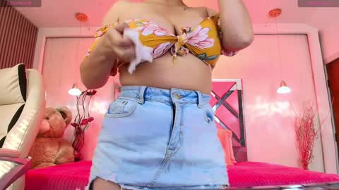 Snapshot of daliia_ chatting on 02.04.25 Daliia online show from 02.04.25